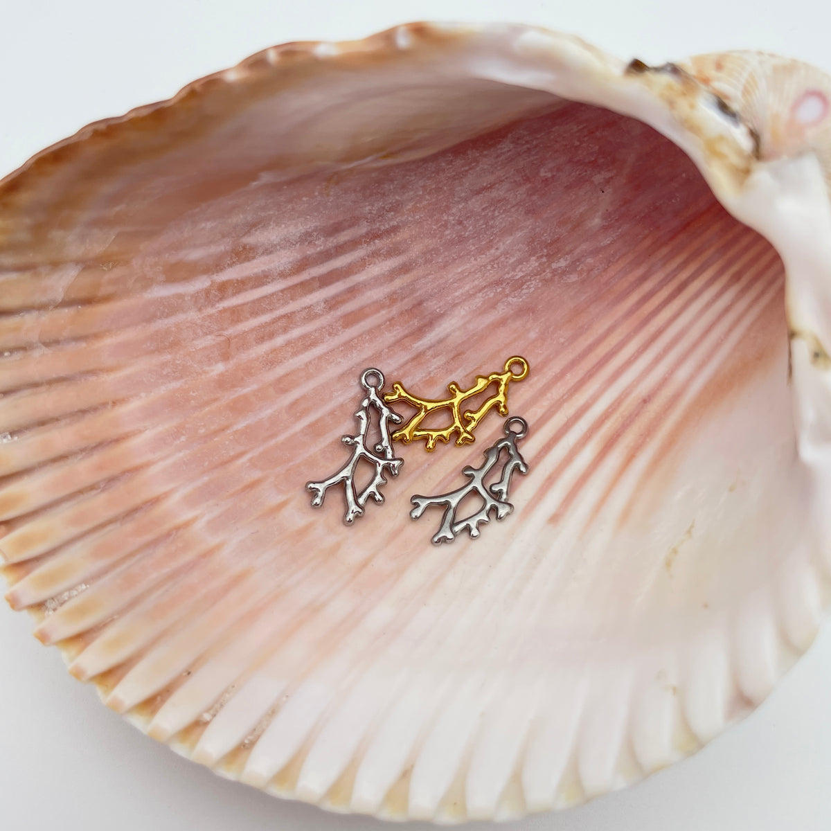 Tang vedhæng/charm, guld- eller sølvfarvet, nikkelfri, til smykker